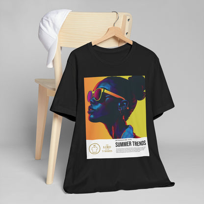 Woman Urban and Trendsetting Style: T-Shirt Inspired by Modern Trends | The Lord of the T-Shirts