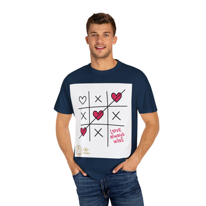 Women's T-Shirt with Tic-Tac-Toe Design and 'Love Always Wins' Message - Casual Style by The Lord of the T-Shirts