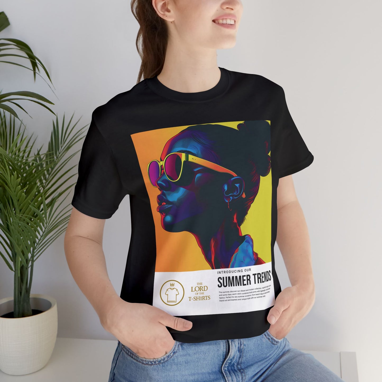 Woman Urban and Trendsetting Style: T-Shirt Inspired by Modern Trends | The Lord of the T-Shirts